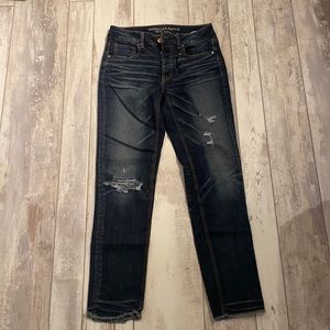 American Eagle / Size 0 / Button Fly / Tom Girl